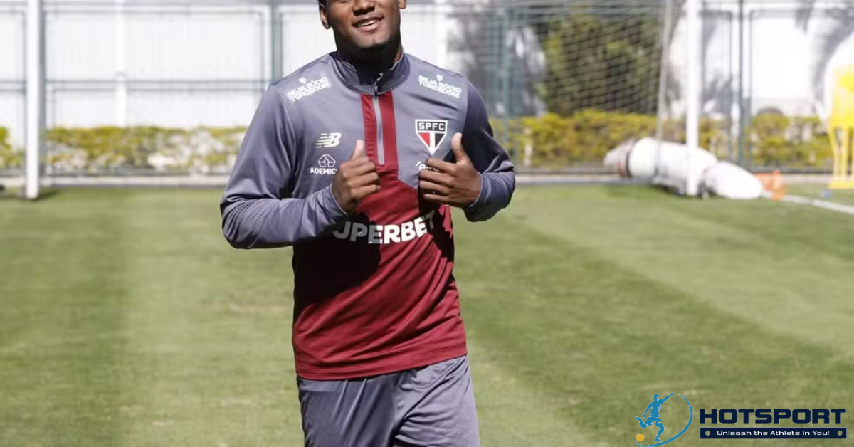 Lucas Ferreira: A Estrela Ascendente do Futebol Brasileiro
